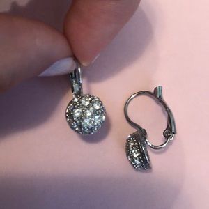 Super cute earrings